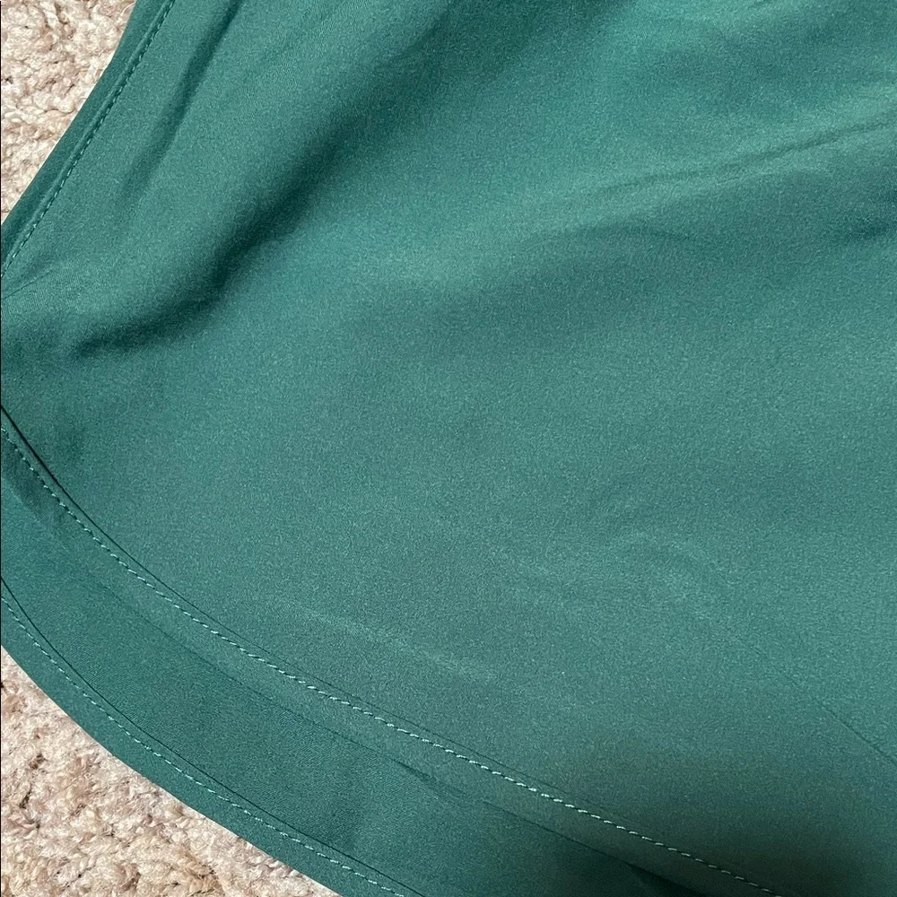 Vuori Green Athletic Shorts with Drawstring - Picture 2 of 5